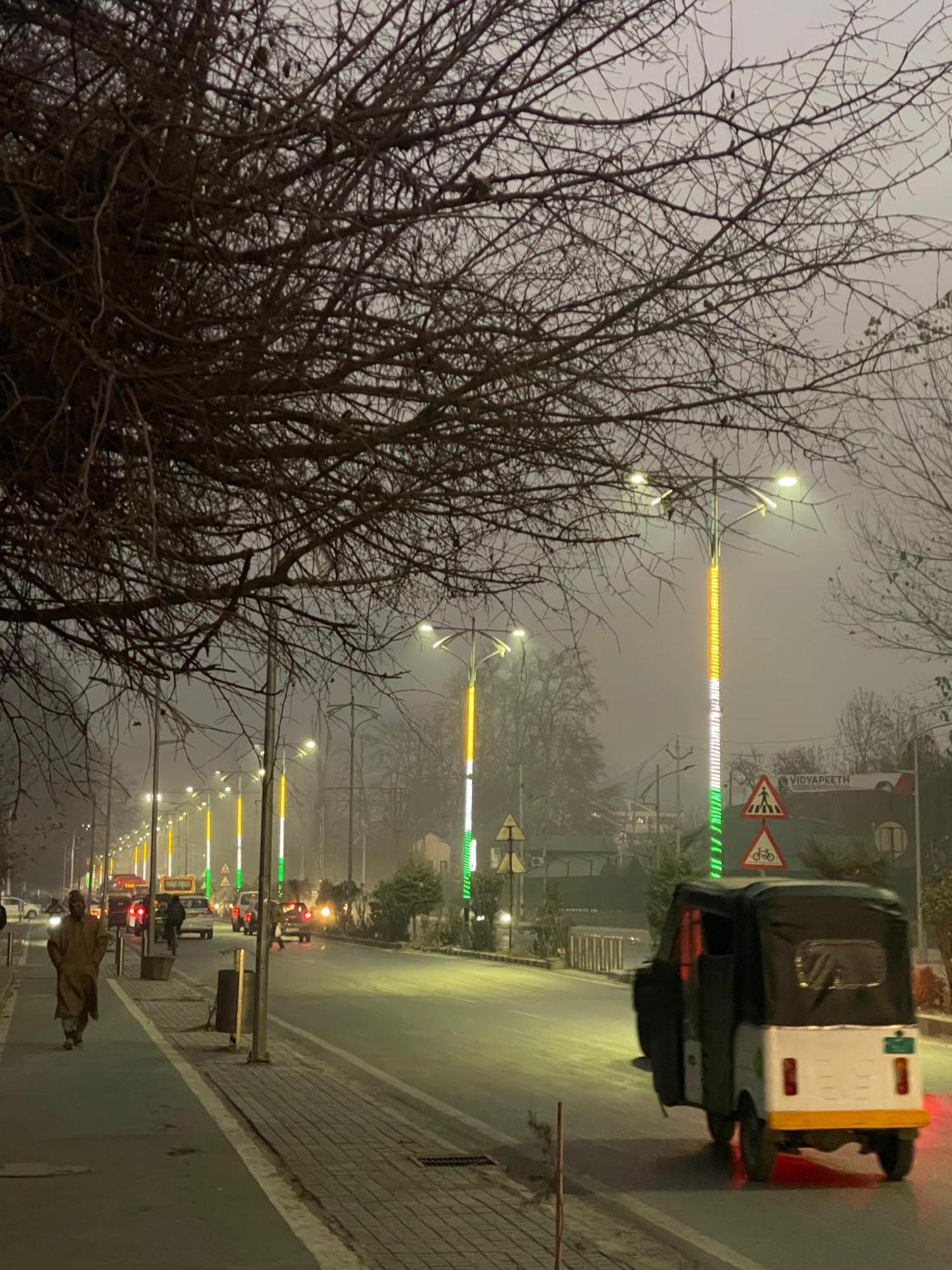فندق New Manhattan Srīnagar المظهر الخارجي الصورة